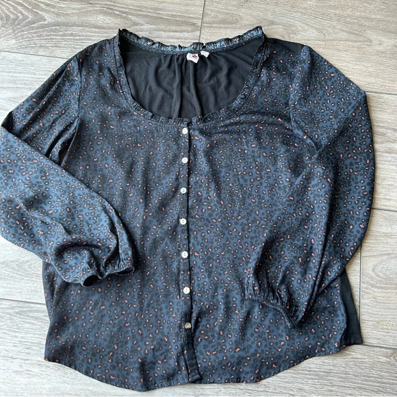 ANTHROPOLOGIE Dolan  Marilyn Leopard Print Top - Picture 5 of 14